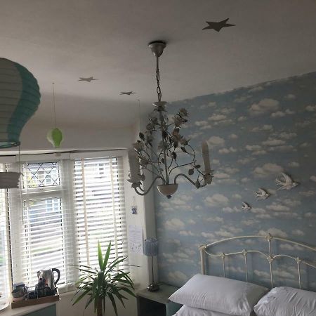 Heavenly Retreat Apartment Corsham Ngoại thất bức ảnh